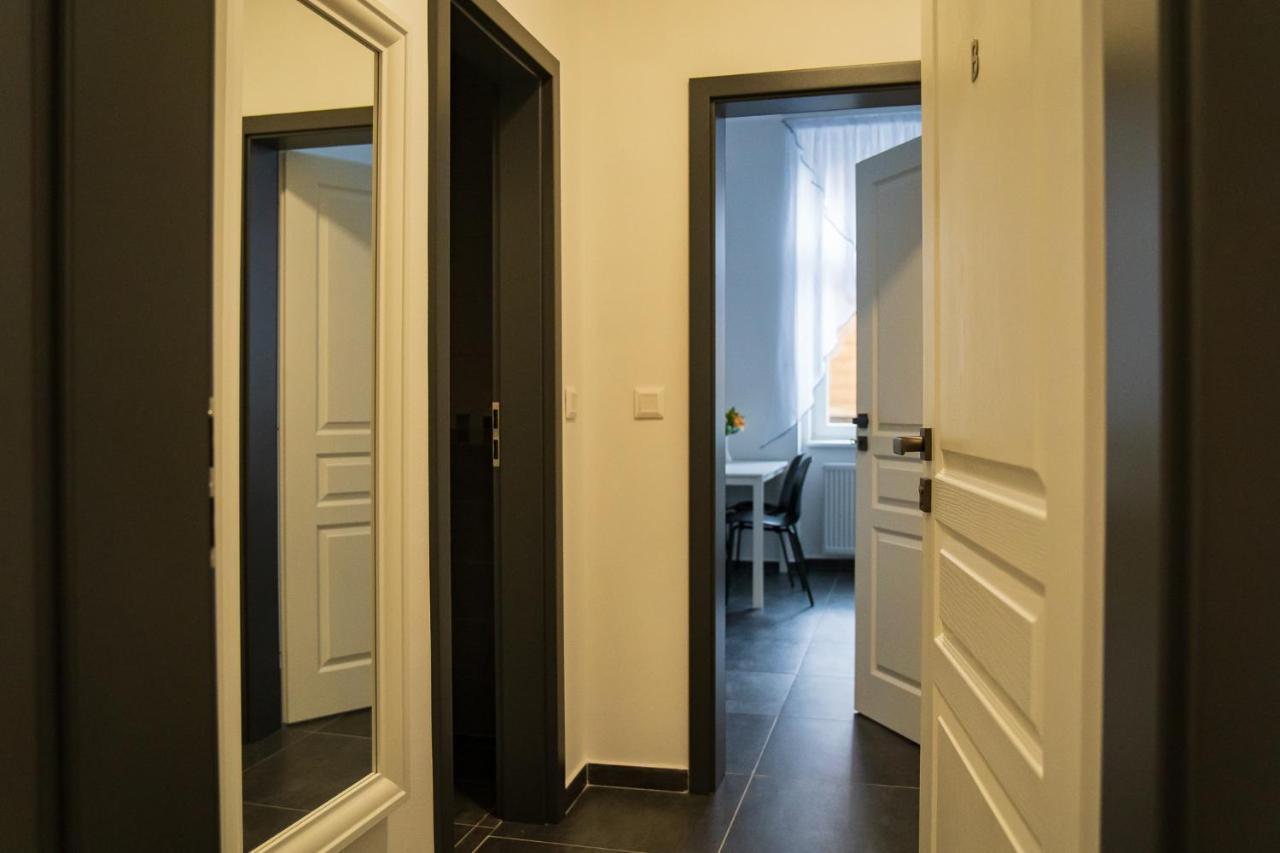 Top Class Apartments In Carlsbad Bulharska Street 카를로비바리 외부 사진