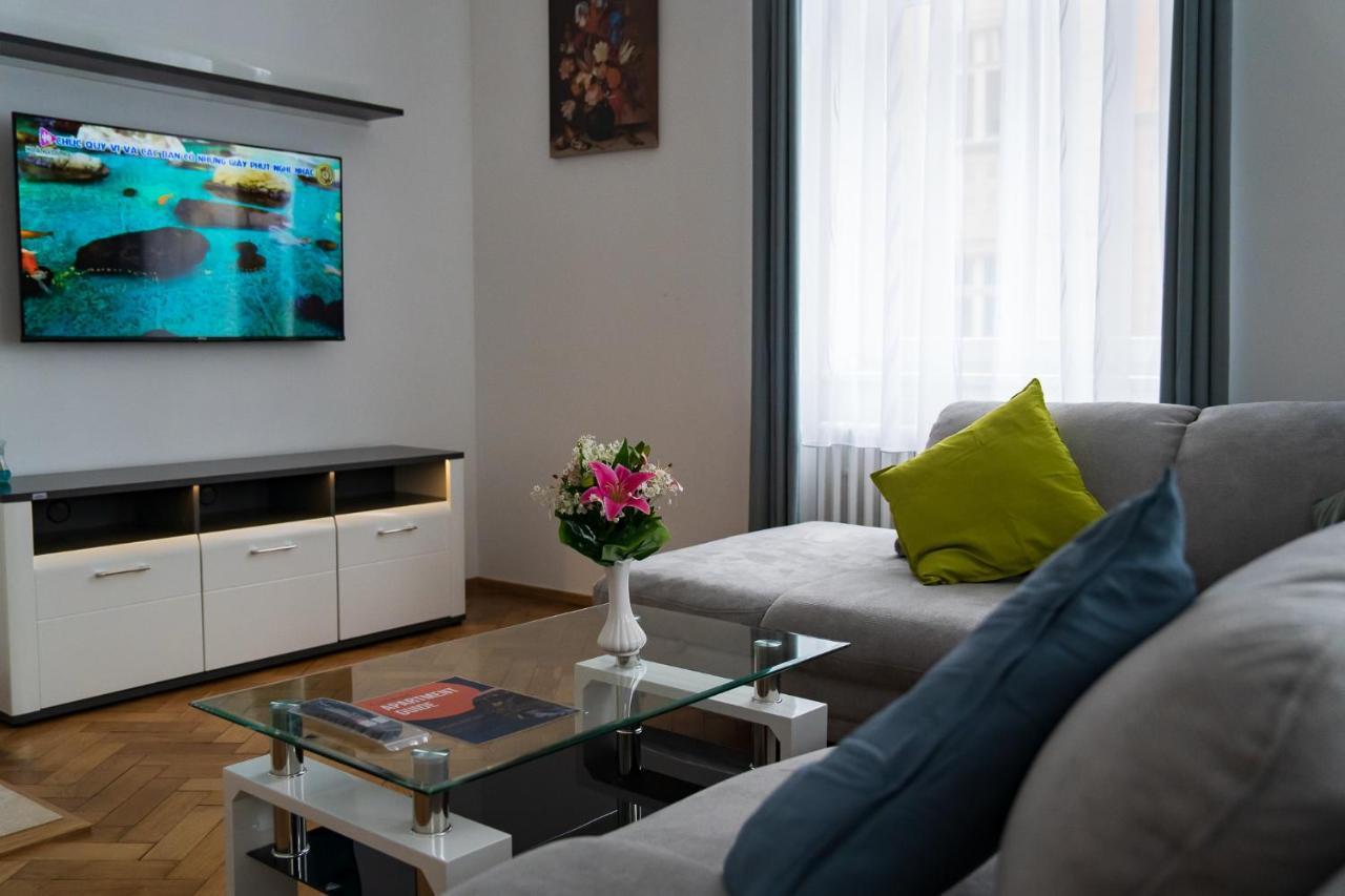 Top Class Apartments In Carlsbad Bulharska Street 카를로비바리 외부 사진