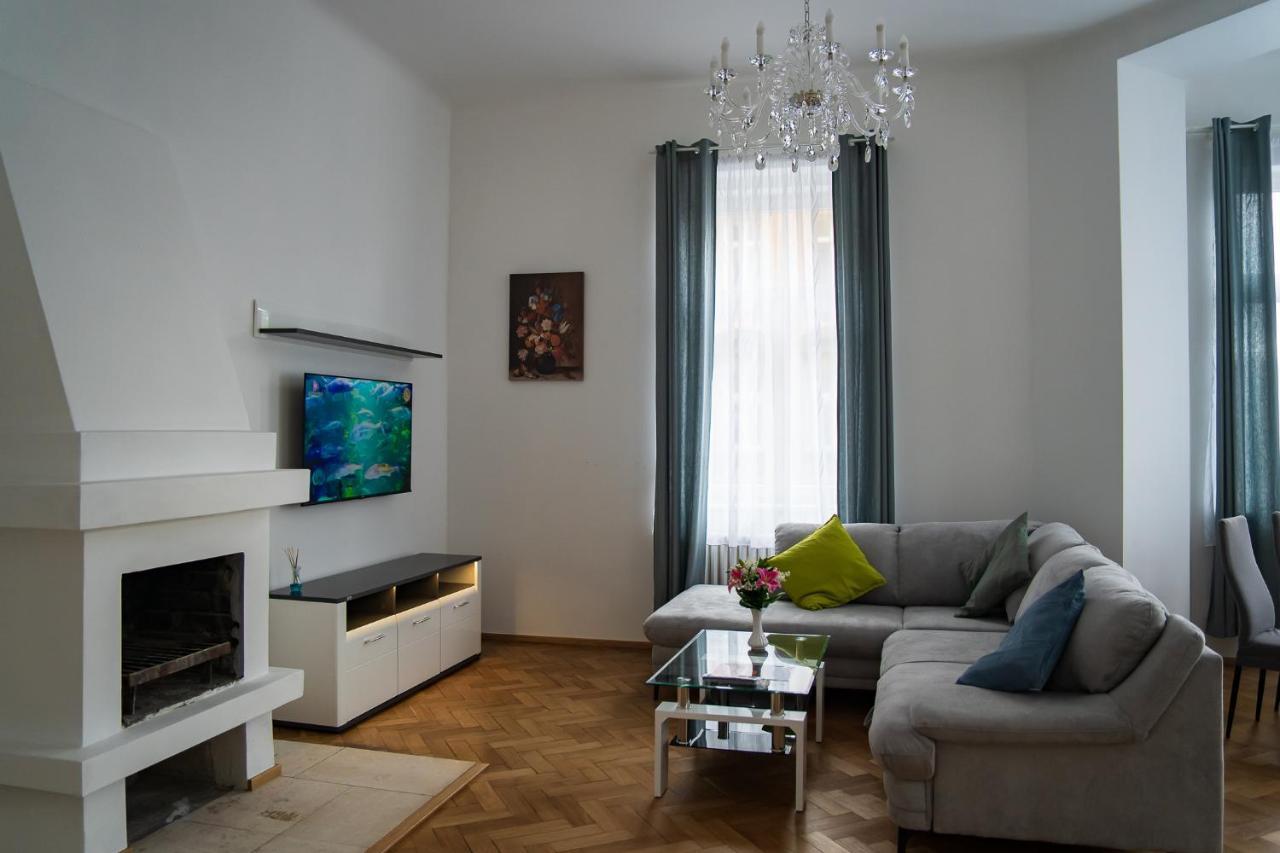 Top Class Apartments In Carlsbad Bulharska Street 카를로비바리 외부 사진