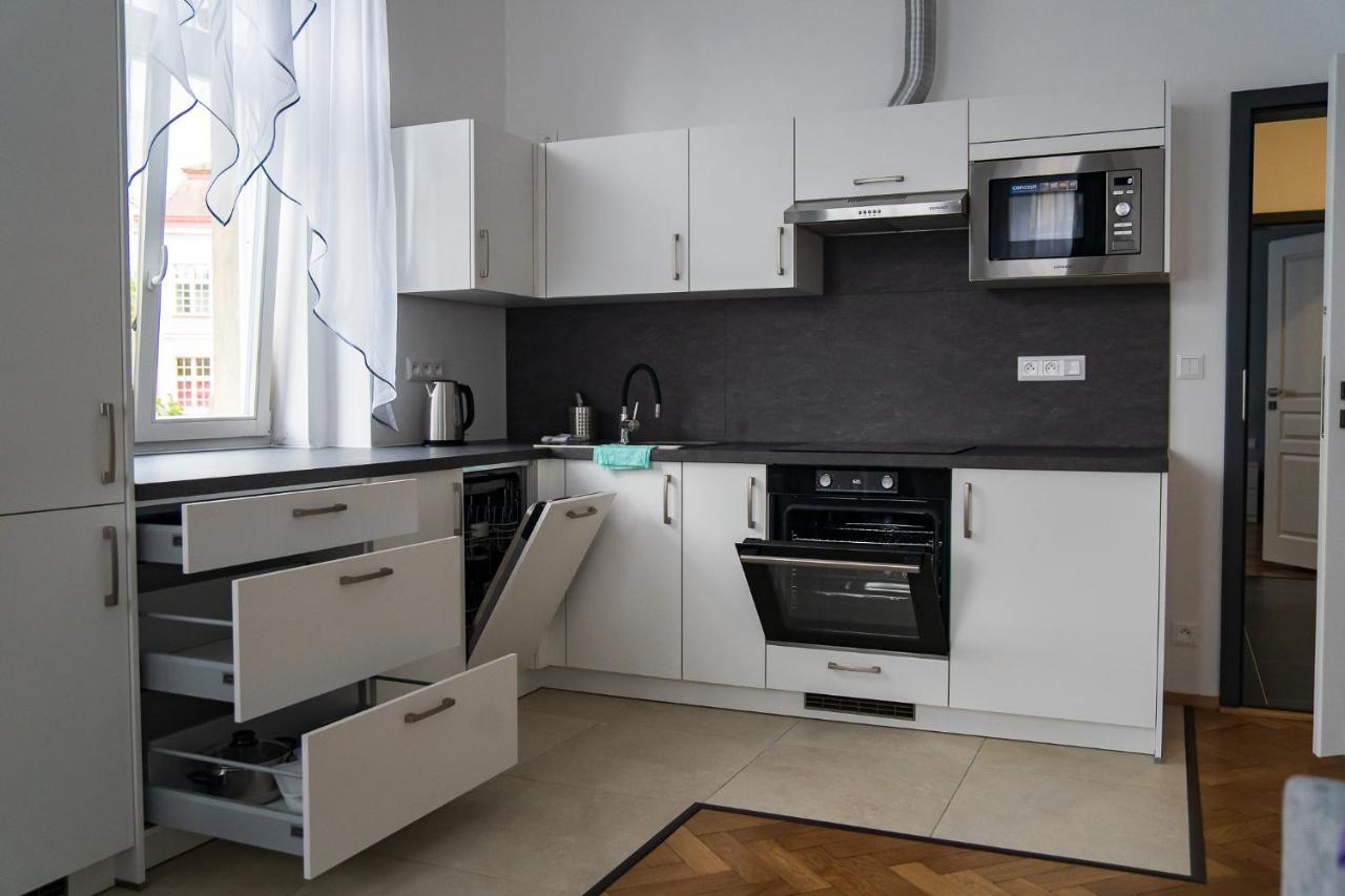 Top Class Apartments In Carlsbad Bulharska Street 카를로비바리 외부 사진