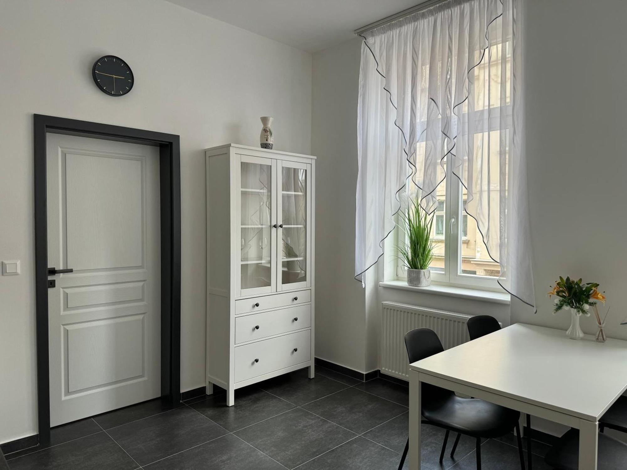Top Class Apartments In Carlsbad Bulharska Street 카를로비바리 외부 사진