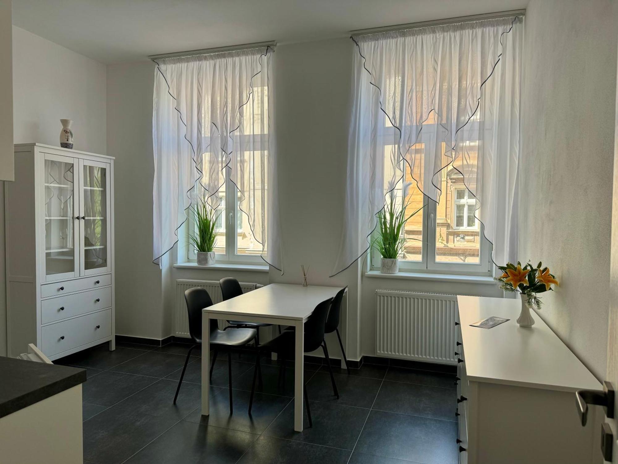 Top Class Apartments In Carlsbad Bulharska Street 카를로비바리 외부 사진